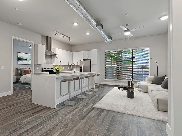 Briar Forest Lofts — Photo 2