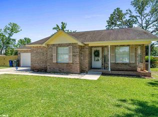 517 W Begonia Ave, Foley, AL 36535