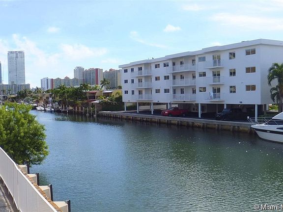 2nd image of 3716 NE 168th St APT 206