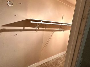 2943 Grove Rd, Ypsilanti, MI 48198