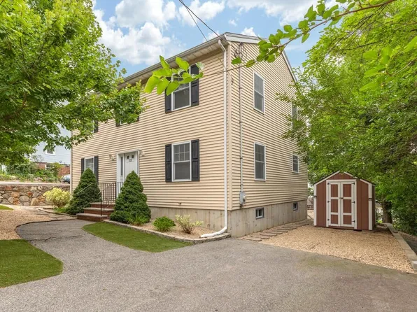 113 Tremont St, Malden, MA 02148