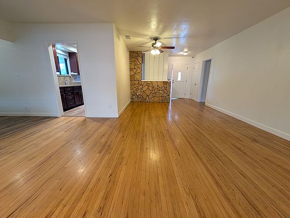 5th image of 748 W Gage Ave