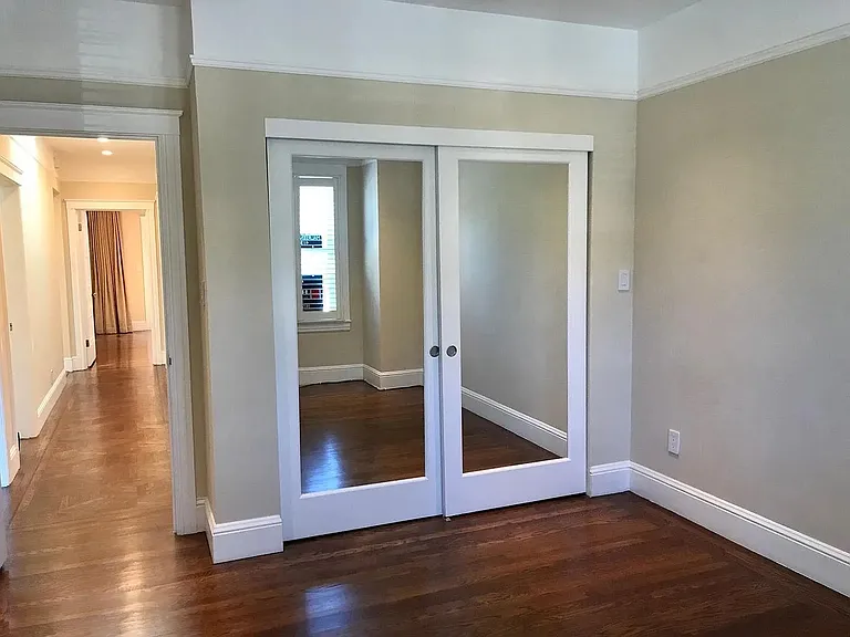 639 Bosworth St — Photo 12