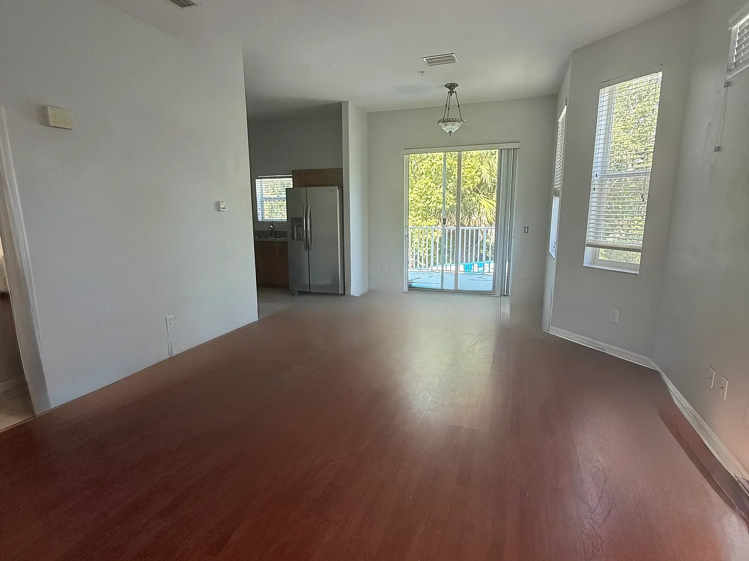 445 Bayou Village Dr — Photo 4