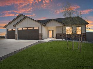 5713 Opal Dr, Cheyenne, WY 82009