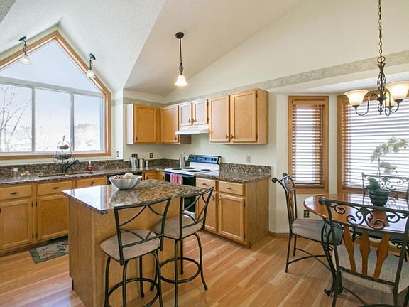 2nd image of 4293 Hamlet Ave N