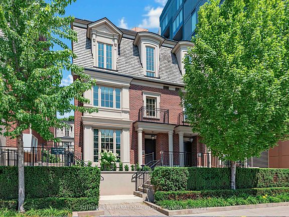 5th image of 288 Saint Clair Ave W #Townhouse 1