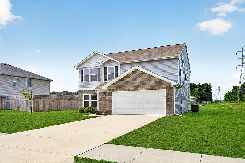 5 bed, 3.0 bath, 2217 sqft, $1,895 — Photo 3