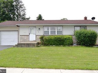 2730 Chapel Rd, Lancaster, PA 17603