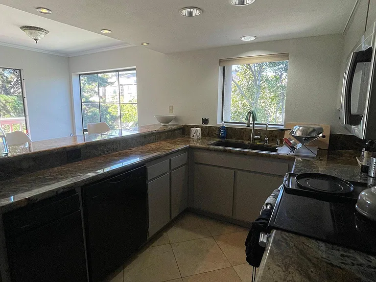 4055 Eagle St #202 — Photo 37
