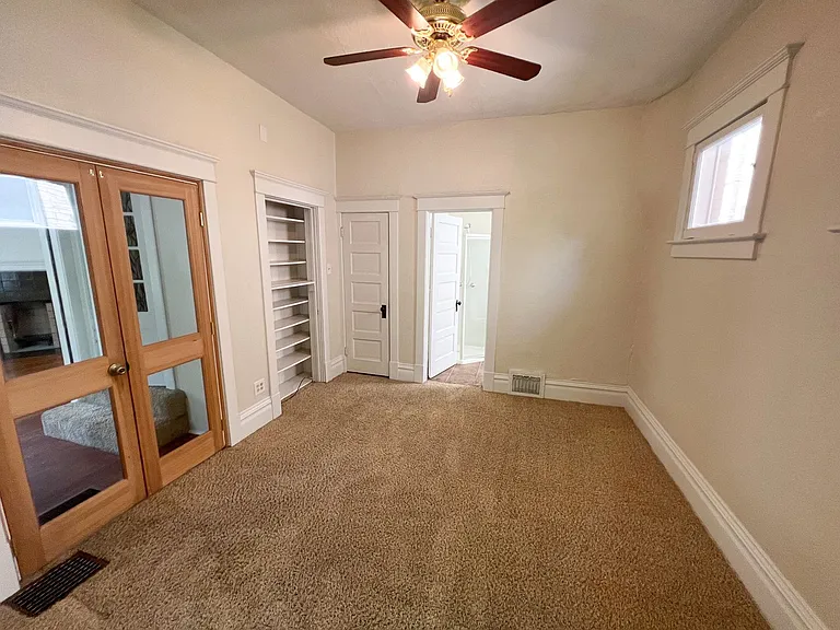 133 N M St — Photo 11