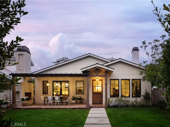 224 Flower St, Costa Mesa, CA 92627