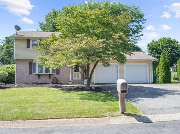 4008 Meadow Ave, Easton, PA 18045