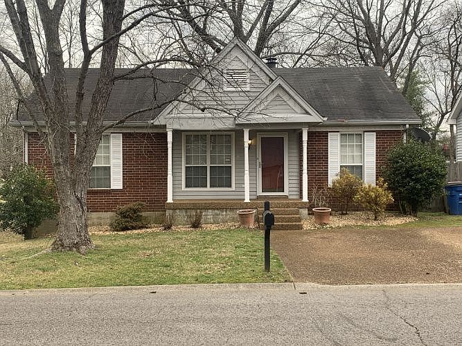 1st image of 116 Dover Ct