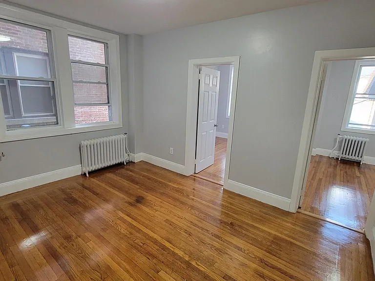 110 61st Street — Photo 32