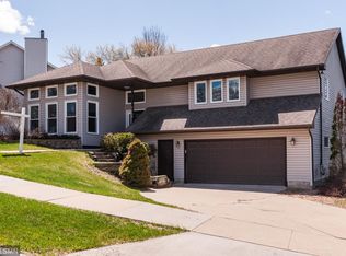 2133 Ponderosa Dr SW, Rochester, MN 55902