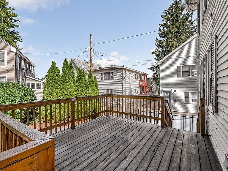 17 Cedar Ct — Photo 5