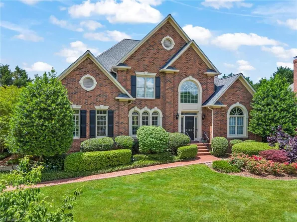 3160 Allerton Lake Dr, Winston Salem, NC 27106
