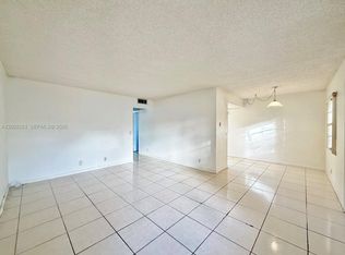 251 SW 134th Way APT 210M, Pembroke Pines, FL 33027