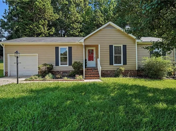 627 Woodland Cir, Asheboro, NC 27203