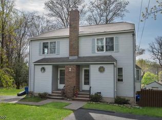2 Jason Ln #B, Randolph, NJ 07869