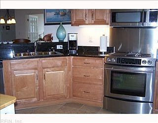 1st image of 158 Villa Dr