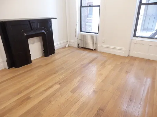 Rented by John O'Kelly Real Estate | media 2