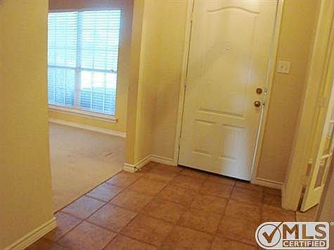 5th image of 316 Corral Ct