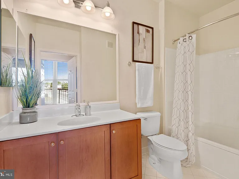 11800 Old Georgetown Rd #1305 — Photo 9