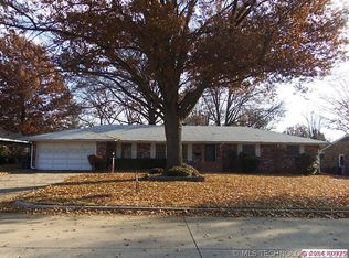 1416 SE Lariat Dr, Bartlesville, OK 74006