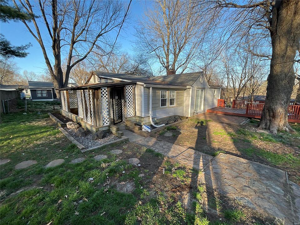 1st image of 105 Flora Dr