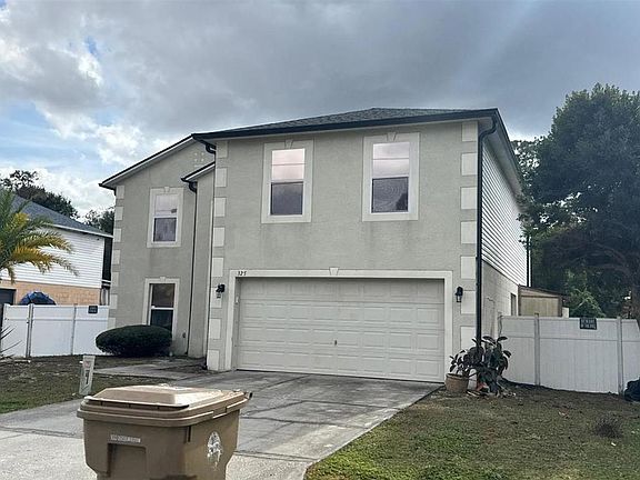 3rd image of 325 Chelmsford Ct
