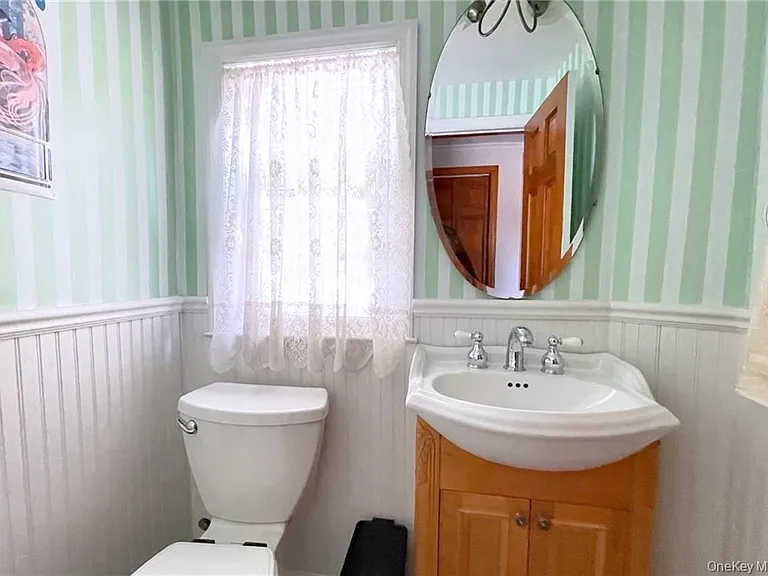 12 Ervilla Dr — Photo 20