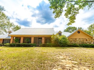 81 Williamson Camp Rd, Sumrall, MS 39482