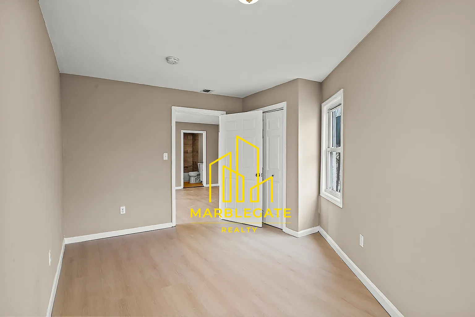 3 bed, 1050 sqft, $2,250 — Photo 4