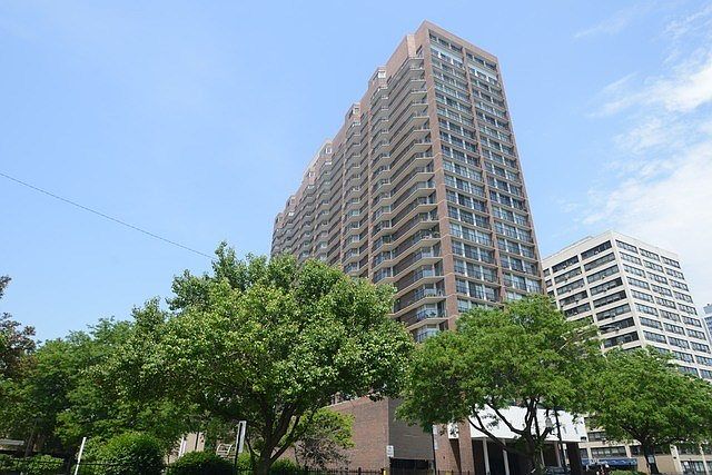 1st image of 4170 N Marine Dr APT 21G