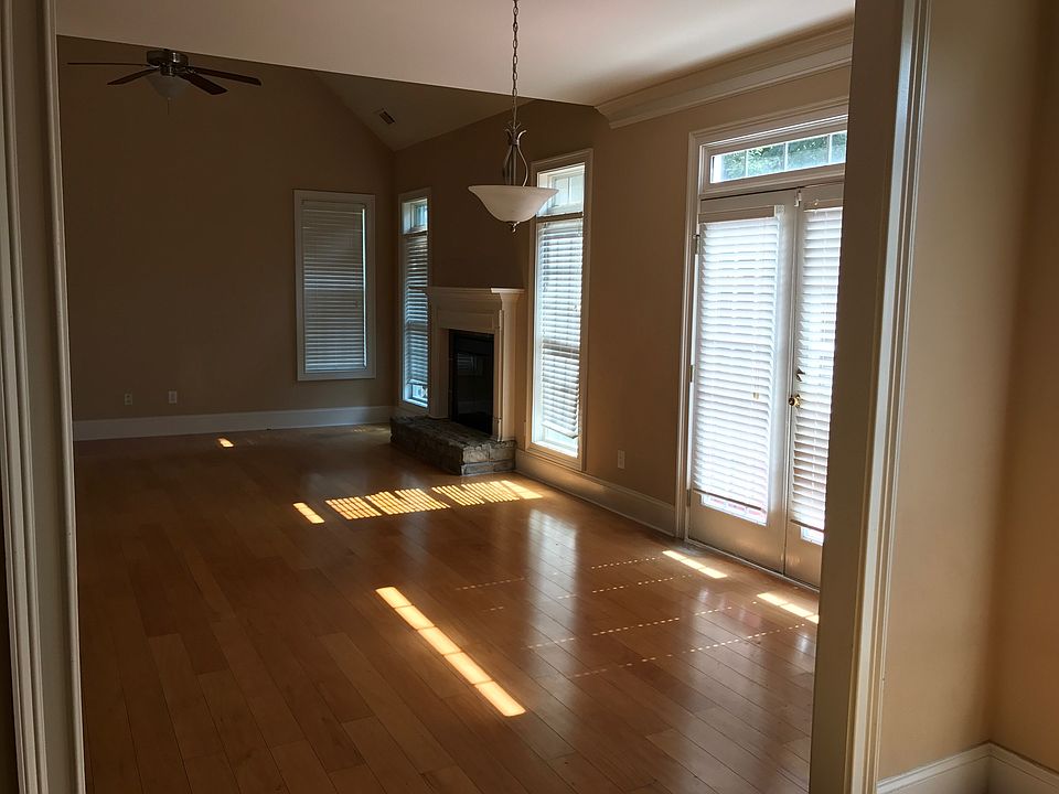 2311 Danielle Blvd Conyers GA Zillow