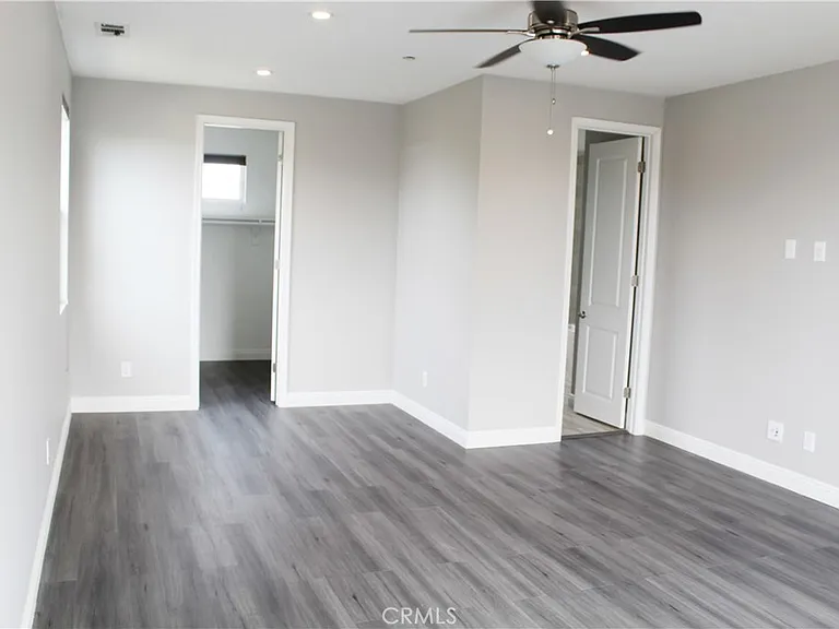 155 Flower St #A — Photo 20