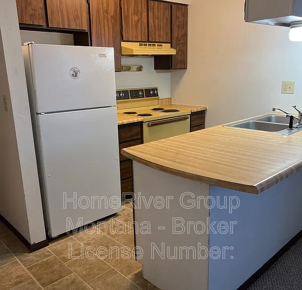 1321 S 2nd St W #4 — Photo 1