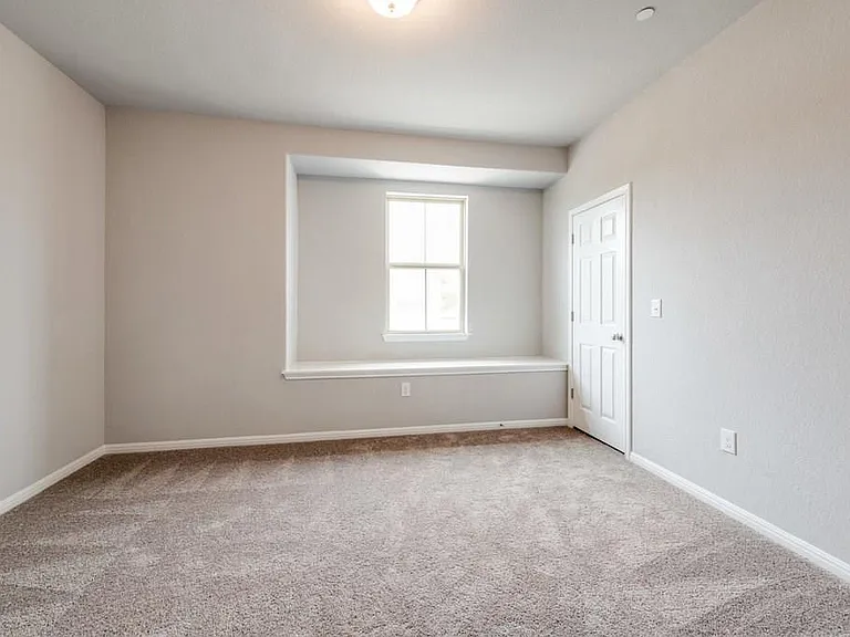 3240 E Whitestone Blvd #23 — Photo 14
