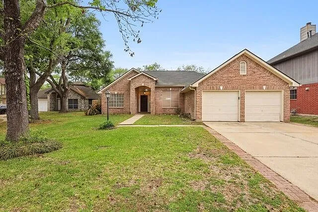 18617 Hiddenbay Way