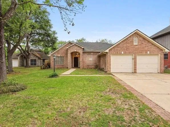 18617 Hiddenbay Way, Spring, TX 77379