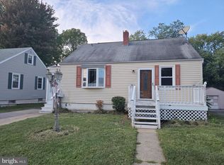 812 N Woodlynn Rd, Baltimore, MD 21221