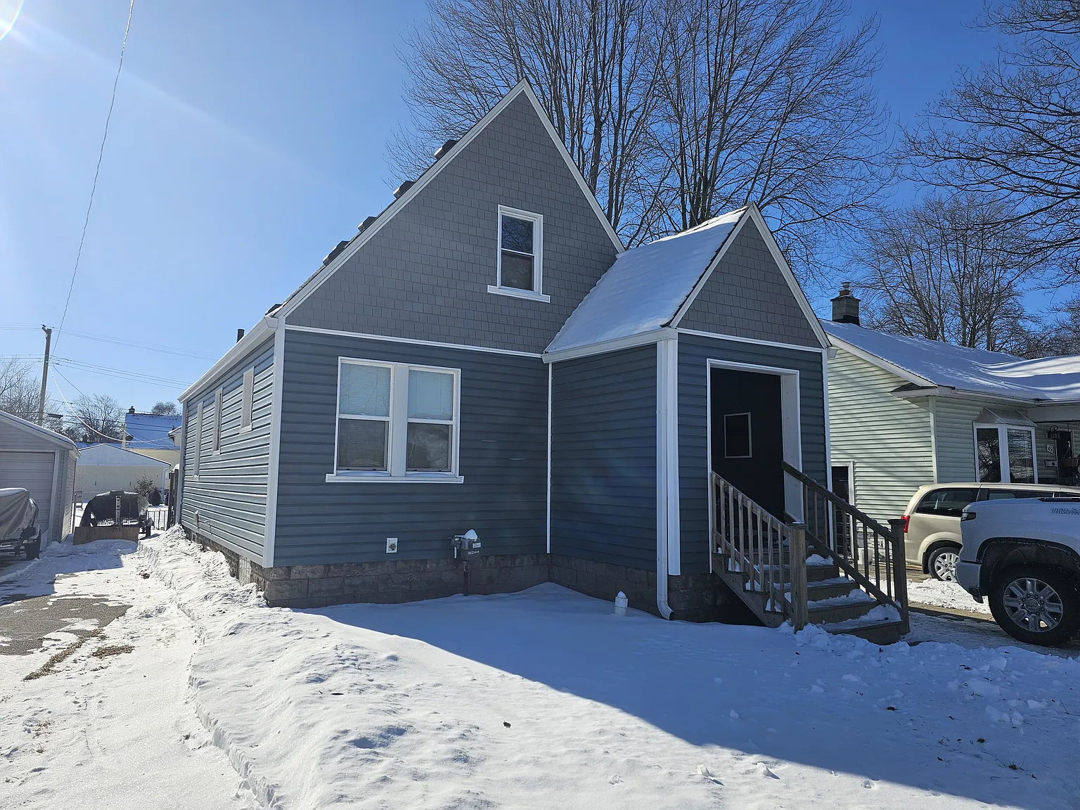 43 Clair St photo 1