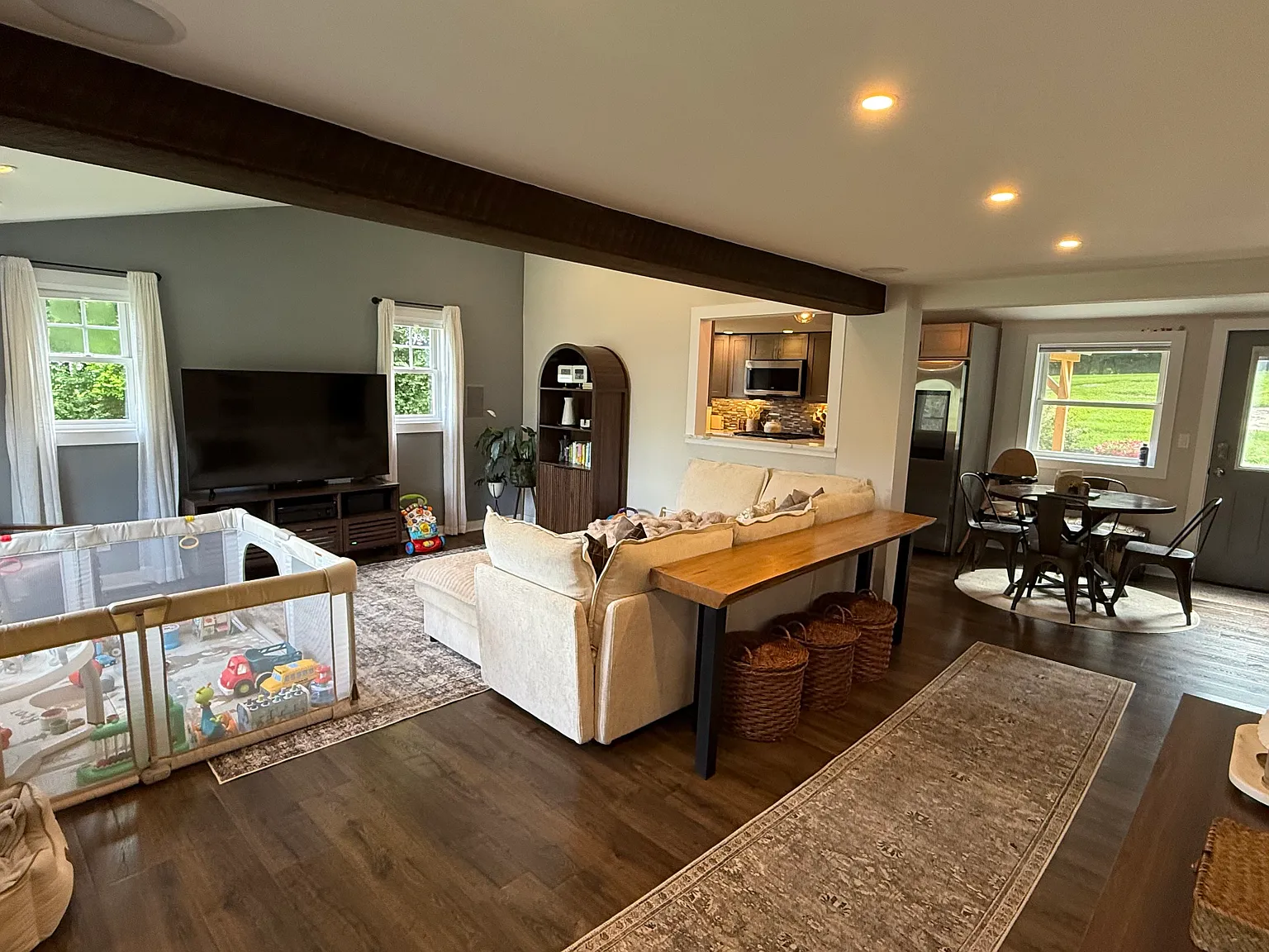 2 bed, 1184 sqft, $2,900 — Photo 4