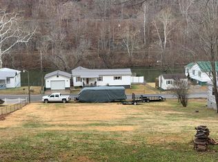565 Jodie Rd, Jodie, WV 26690