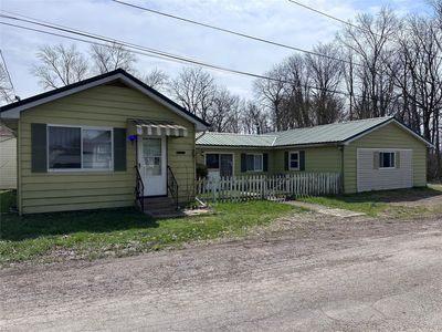 12172 Mantor St, Conneaut Lake, PA, 16316
