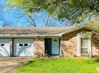 217 Swift St, Angleton, TX 77515