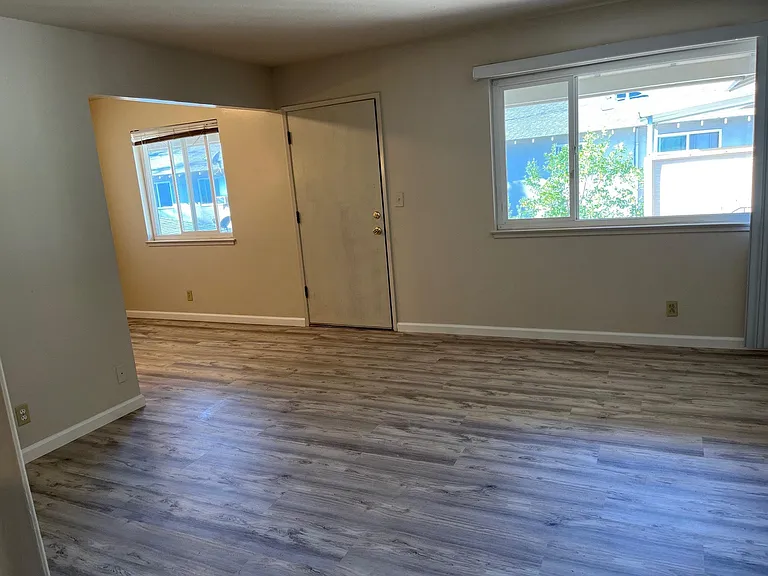 2949 Magliocco Dr #5 — Photo 9