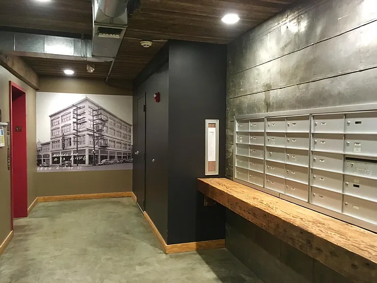 Mail and elevator access.